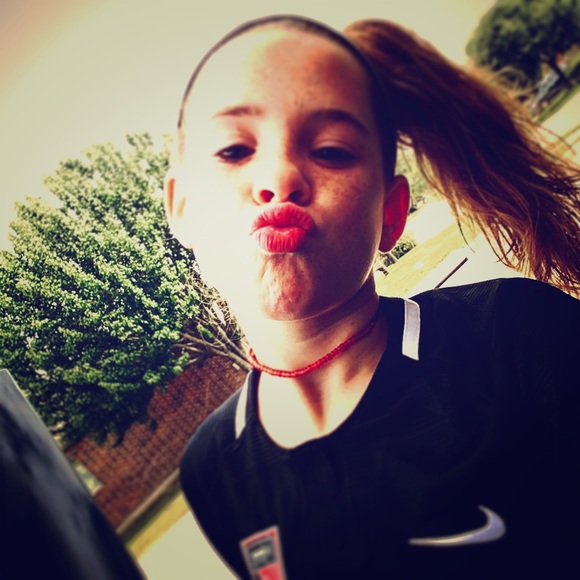 Hey - Picture 1 of 1